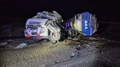 Volcó un camión cisterna que llevaba gas oil a Plottier