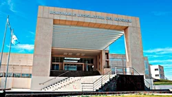 La Legislatura y las “compras de pelotudeces”