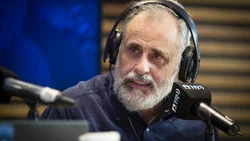 Jorge Rial fue agredido al salir de su programa radial