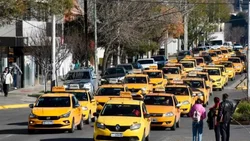 Taxis: aumento de la tarifa, más seguridad y una nueva normativa
