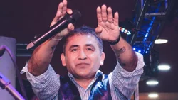 Murió el cantante Huguito Flores en un fuerte choque