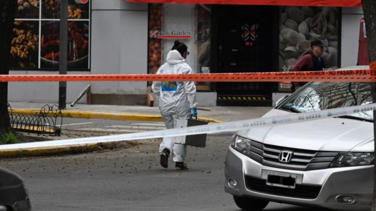 Un motochorro fue abatido en Palermo tras robar a un diplomático turco
