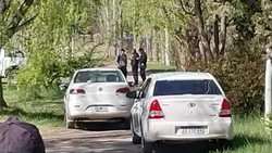 Robaron escopetas y chalecos penitenciarios
