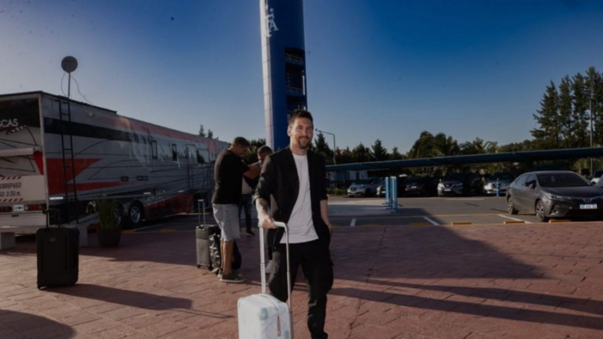 Messi llegó para sumarse a la selección: ¿Jugará?
