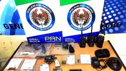 Secuestraron un arsenal y equipos de comunicación