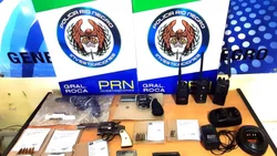 Secuestraron un arsenal y equipos de comunicación