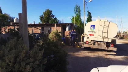 Vecinos de Las Perlas piden agua potable