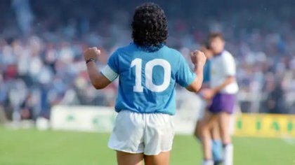Diego Eterno: El homenaje de Napoli y sus hinchas en el duelo ante Milan