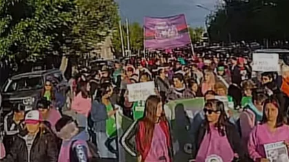 Femicidio en Allen: marcharon exigiendo justicia