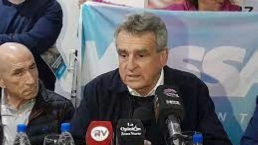Agustín Rossi: "No pueden tener como líder a alguien que admire a Margaret Thatcher"