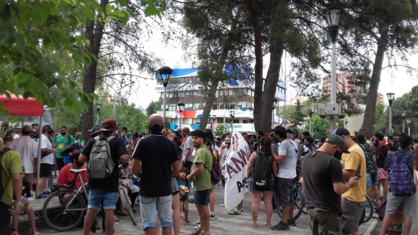 Hoy se realiza en Neuquén la Marcha por la Marihuana