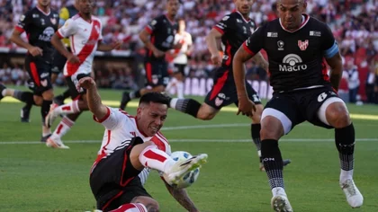 River igualó con Instituto y se clasificó a cuartos de final