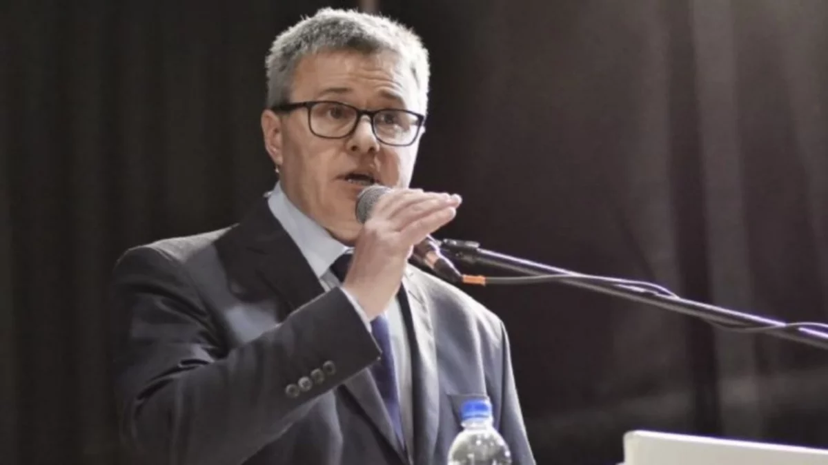 Larraza: “En Plaza Huincul faltan 285 millones de pesos"