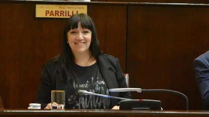 Plan de becas: 10 mil jóvenes accederán al programa a partir del 2024