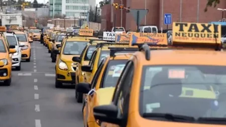 Desregulación de Uber en Neuquén: un dueño de taxis avisó que no pagarían más impuestos