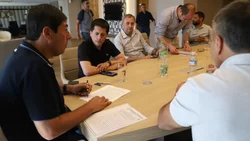 Figueroa avanza hoy en convenios para generar empleo