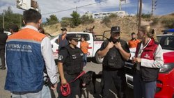 Realizan controles sorpresa para evitar el ingreso de pirotecnia