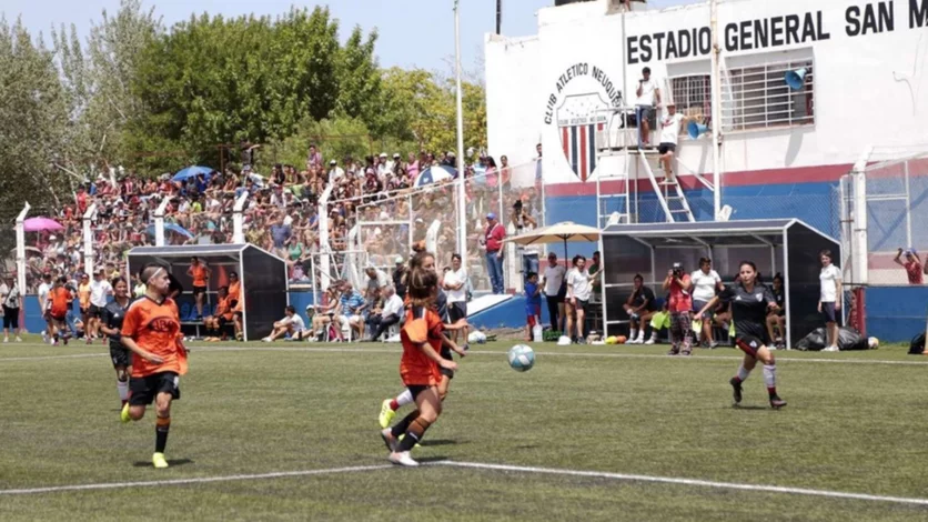 Clubes del país podrían convertirse en sociedades anónimas