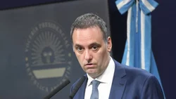 El Gobierno renegociará el acuerdo con el FMI