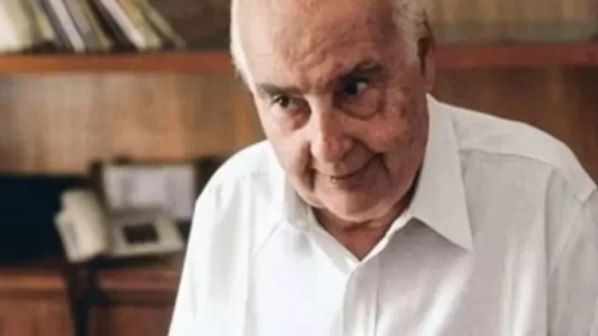 Murió el economista Juan Alemann