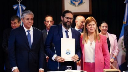 Regueiro: "Este escenario de falta de insumos no puede volver a pasar"