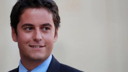 Macron designa al primer ministro más joven de la historia