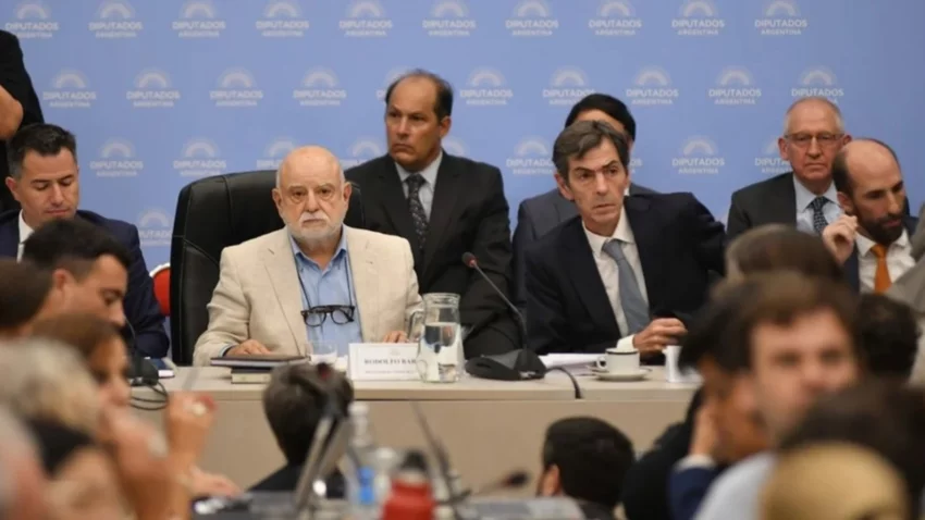 El Gobierno admitió que podría hacer cambios en la Ley Ómnibus