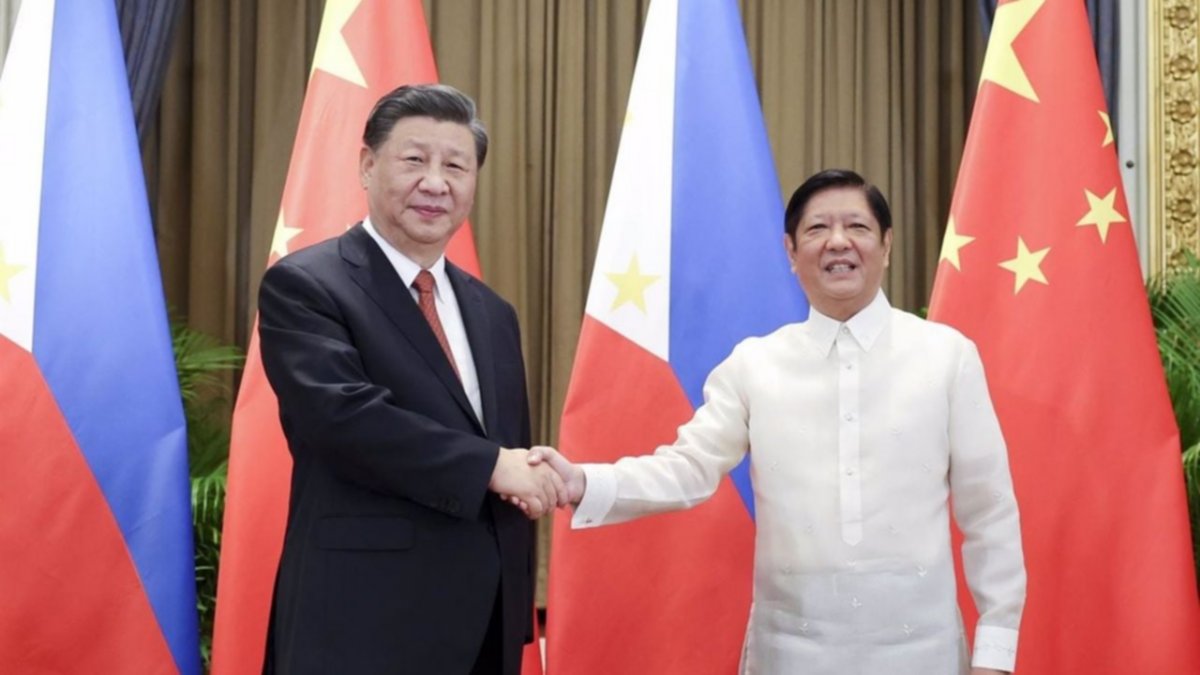 China amenaza a Filipinas por acercarse a Taiwan