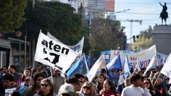 Paro General en Neuquén: marchas y cómo operarán los servicios
