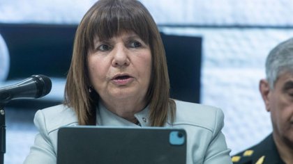 Bullrich dijo que "no hay paro que detenga al Gobierno"