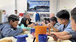 Se recibieron más de 15 mil solicitudes a las becas “Gregorio Álvarez”