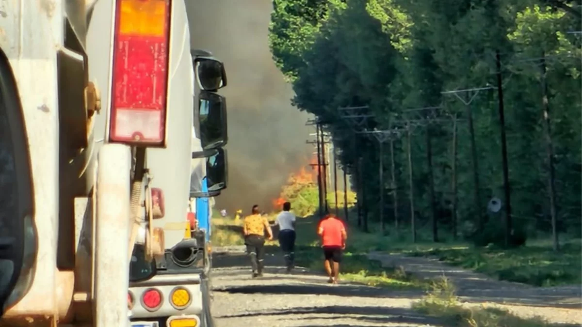 Incendio en la Ruta 7 en la zona de Tratayen