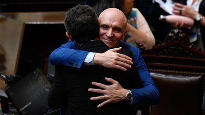 Diputados aprobó la Ley Ómnibus y celebró el gobierno