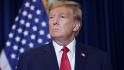 Elecciones: Trump arremetió duro contra Harris