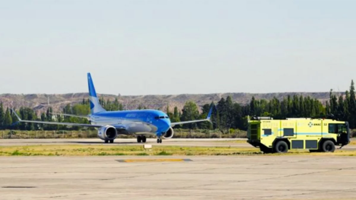Se despresurizó y debió aterrizar de emergencia en Neuquén