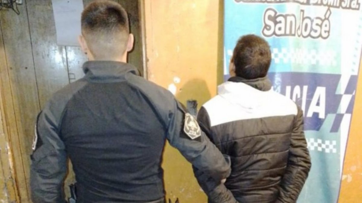 Mató a su hijastro de 7 meses y ni siquiera declaró