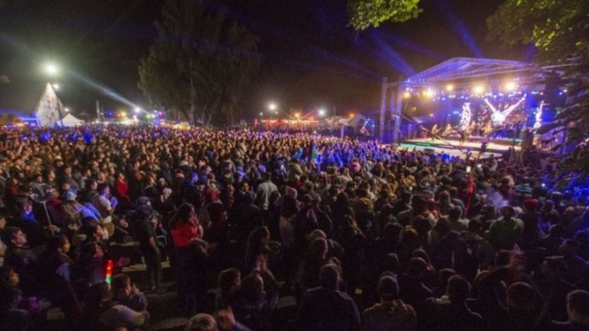 Villa La Angostura invita a la "Fiesta de los Jardines"