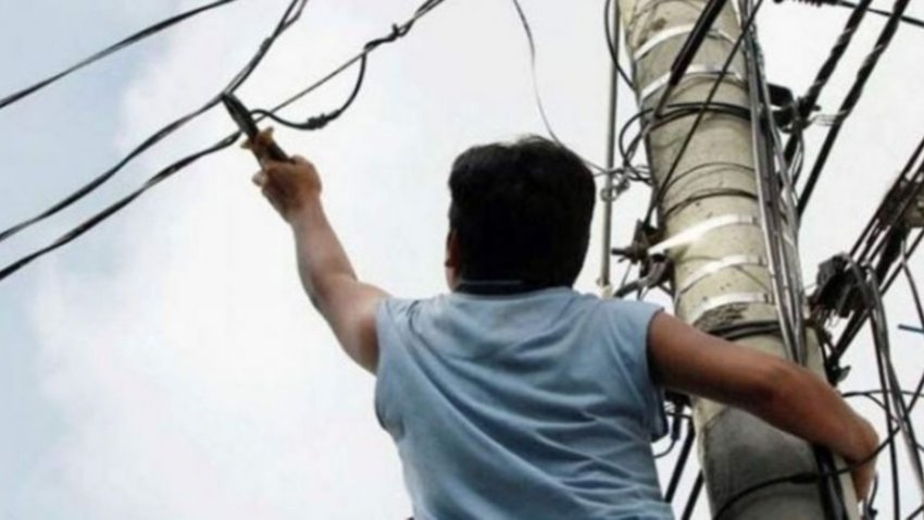 Otro joven murió electrocutado por robar cables