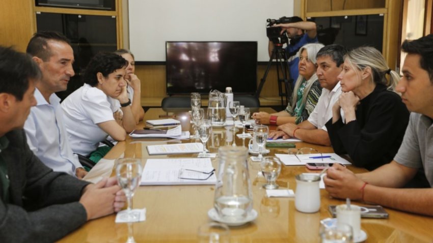 Se llegó a un acuerdo entre ATE y el gobierno neuquino