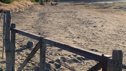 Una estancia cobra en dólares para acceder o salir del río