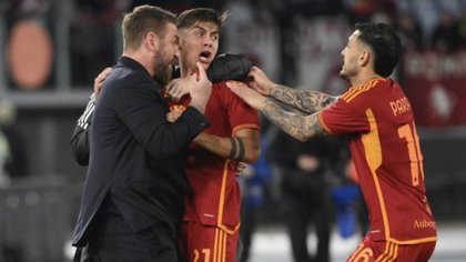 Dybala y una gran tarde: Hat-trick en el 3-2 de Roma