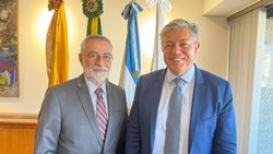 Rolando Figueroa busca que Brasil invierta en Vaca Muerta