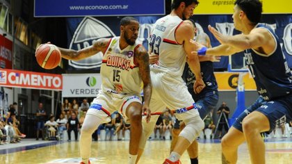 Quimsa volvió a la victoria y sigue como líder