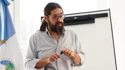Regueiro, sobre los certificados truchos: "Ensucian la profesión"