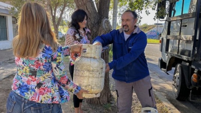 Comenzó la entrega de garrafas en Neuquén: el cronograma completo