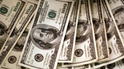 Dólar hoy: el blue tras la brutal baja ¿Cuánto cotizó este 5 de marzo?