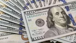 El dólar blue se vende por debajo de los $1000