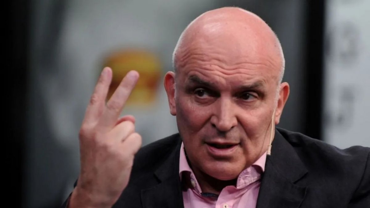 Espert: "Nos aumentaron la dieta 30% con una inflación del 45%"