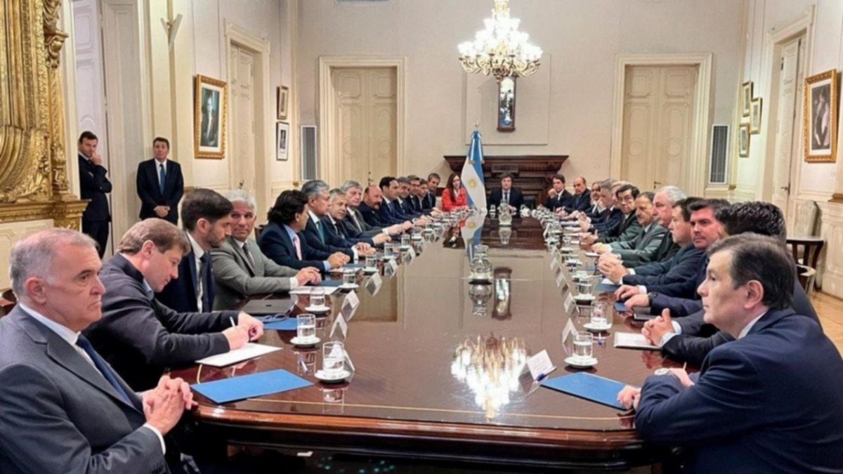 Sin Milei, los gobernadores se reunirán con el Gobierno en Casa Rosada
