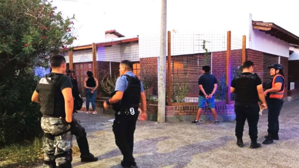 Pareja de Cipolletti quedó detenida tras robar en Roca